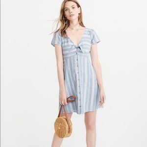 Abercrombie & Fitch Blue  Knot Front Dress XXS